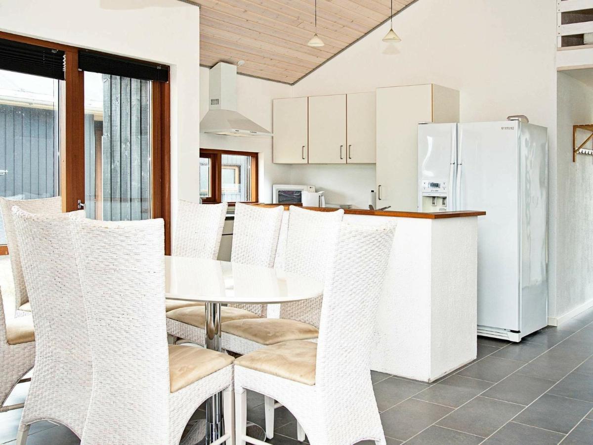 8 Person Holiday Home In Ulfborg Thorsminde Eksteriør bilde