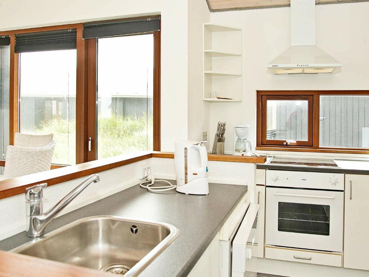 8 Person Holiday Home In Ulfborg Thorsminde Eksteriør bilde